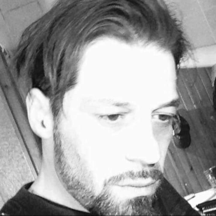 Profil von Mara